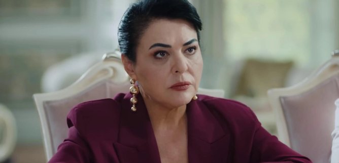 Турецкий сериал Невеста 301 серия