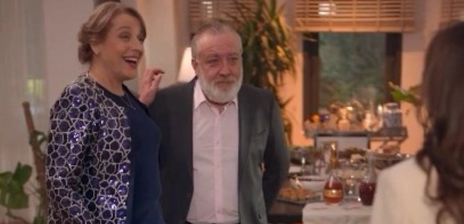 Турецкий сериал Кусай локти, муж 68 серия