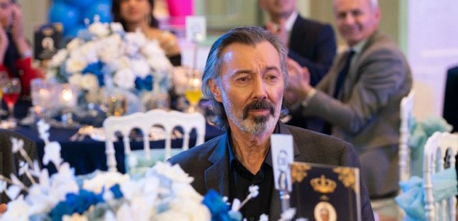 Турецкий сериал Клюквенный щербет 119 серия