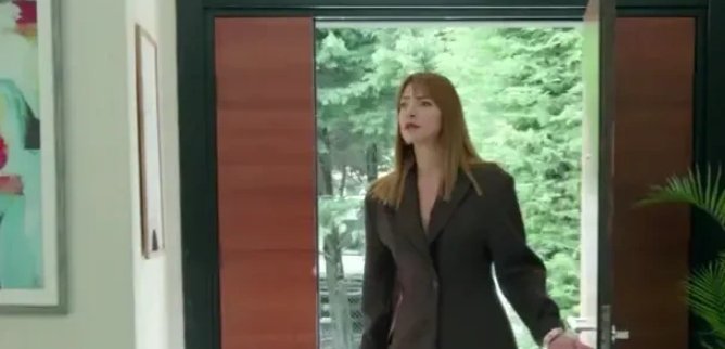 Турецкий сериал Месть служанки 79 серия