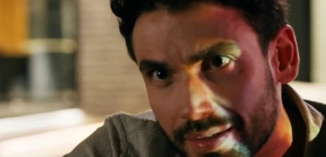 Турецкий сериал Она трофей 25 серия