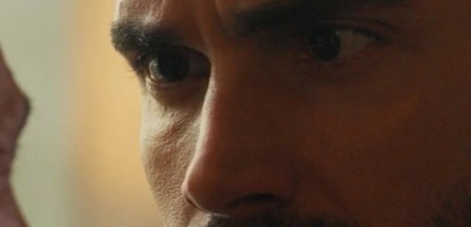 Турецкий сериал Она трофей 37 серия
