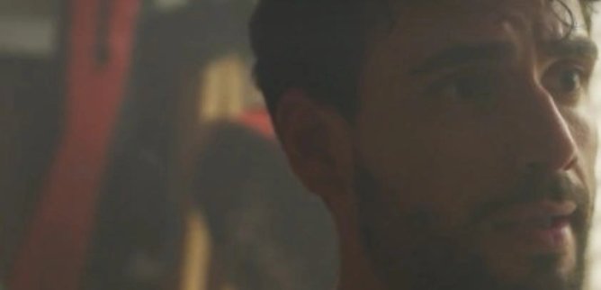 Турецкий сериал Она трофей 46 серия