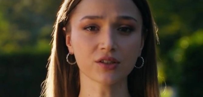 Турецкий сериал Она трофей 70 серия