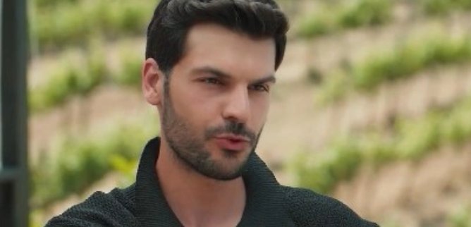 Турецкий сериал В меня влюбились тетя и сестра 51 серия