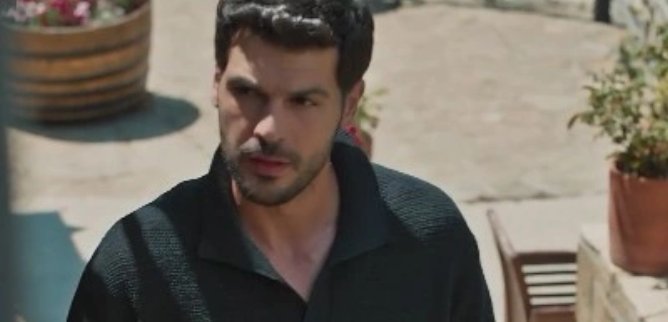 Турецкий сериал В меня влюбились тетя и сестра 54 серия