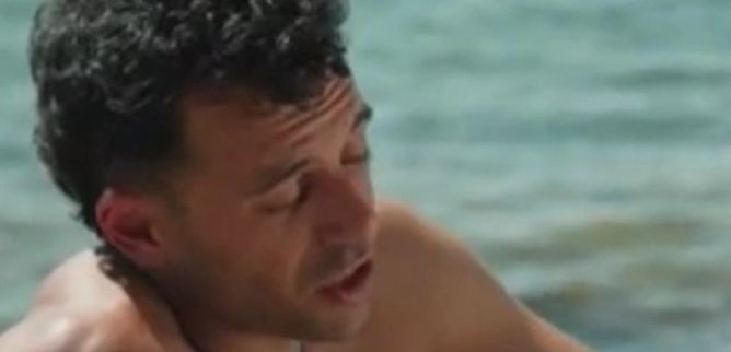 Турецкий сериал В меня влюбились тетя и сестра 56 серия