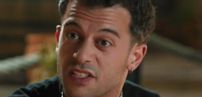 Турецкий сериал В меня влюбились тетя и сестра 66 серия