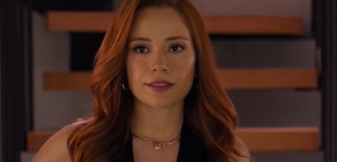 Турецкий сериал Большой роман из-за Маленькой лжи 22 серия