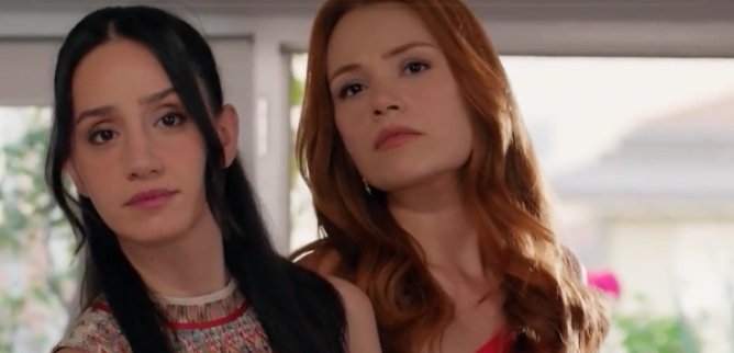 Турецкий сериал Большой роман из-за Маленькой лжи 23 серия