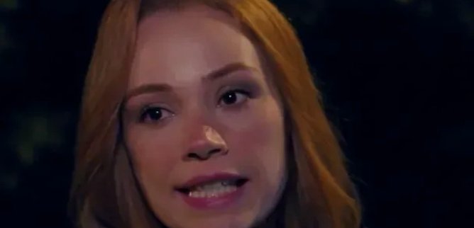 Турецкий сериал Большой роман из-за Маленькой лжи 41 серия