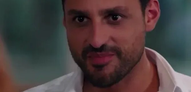 Турецкий сериал Большой роман из-за Маленькой лжи 44 серия