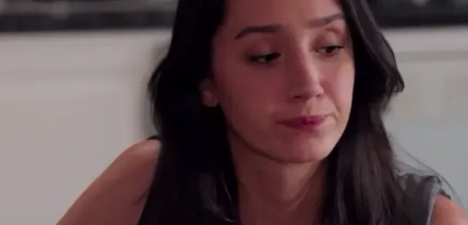 Турецкий сериал Большой роман из-за Маленькой лжи 64 серия