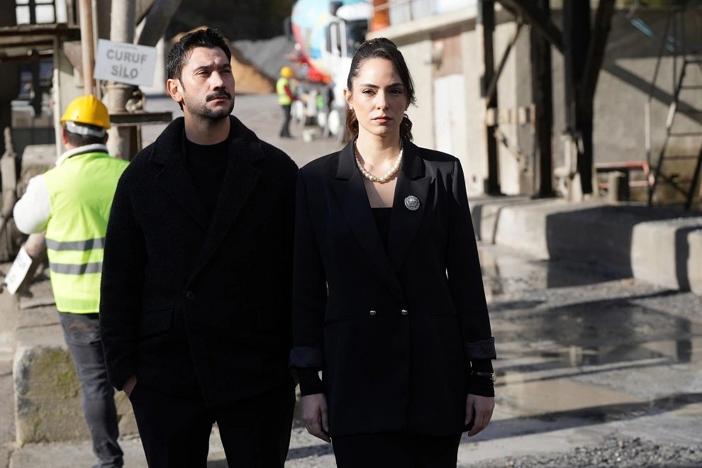 кадр из сериала "Словно сон"