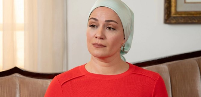 Турецкий сериал Клюквенный щербет 120 серия