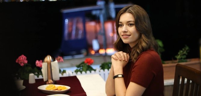 Турецкий сериал Семья - это испытание 1 серия