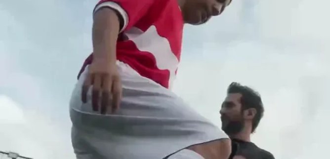 Турецкий сериал Дворовый парень 32 серия