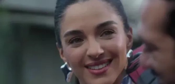 Турецкий сериал Дворовый парень 45 серия