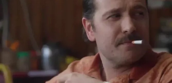 Турецкий сериал Дворовый парень 50 серия