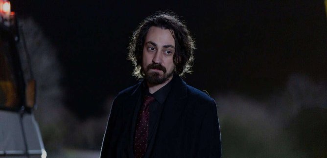 Турецкий сериал Беззащитные 45 серия