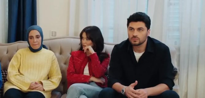 Турецкий сериал Клюквенный щербет 124 серия