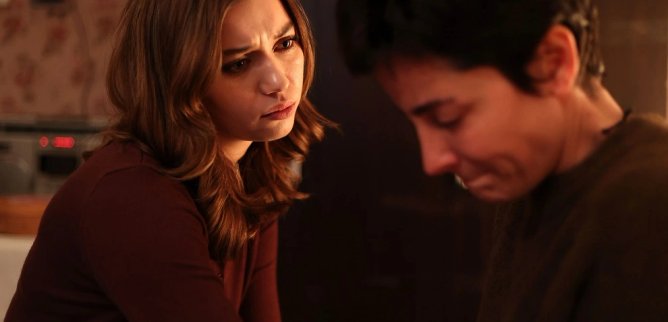 Турецкий сериал Семья - это испытание 4 серия