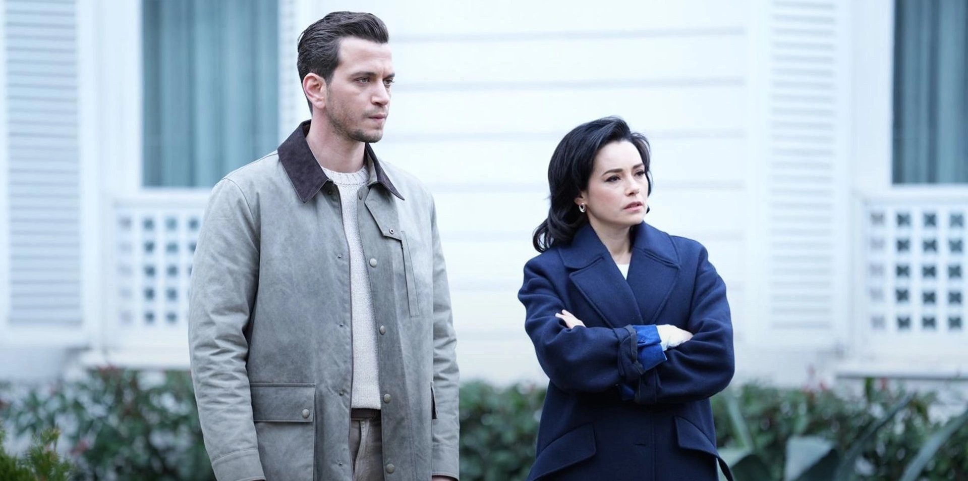 кадр из сериала "Ревность"