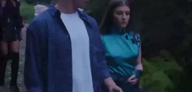 Турецкий сериал Замок любви 4 серия