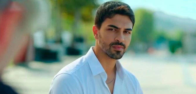 Турецкий сериал Любовная рана 15 серия