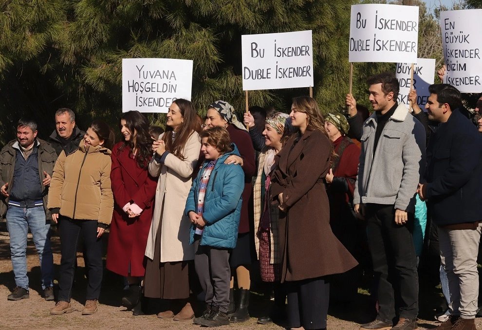 кадр из сериала