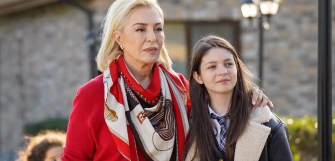 Турецкий сериал Розы и Грехи 19 серия