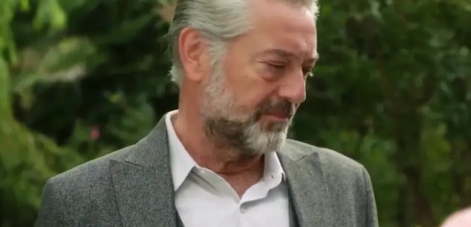 Турецкий сериал Любовная рана 32 серия