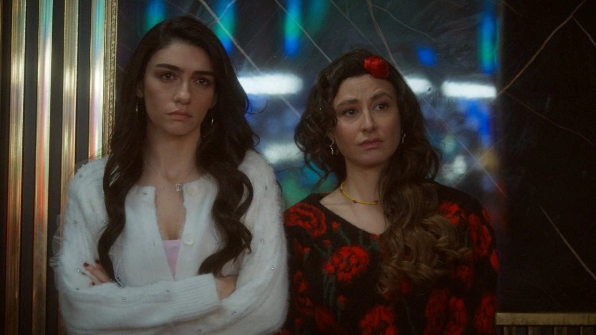 кадр из сериала "Жемчужные зерна"
