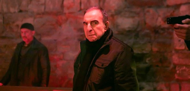 Турецкий сериал Опасные улицы 742 серия