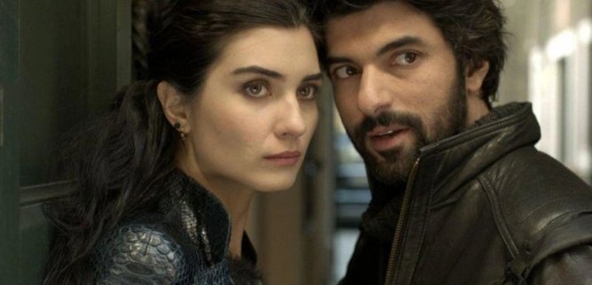 Турецкий сериал Грязные деньги, лживая любовь 10 серия