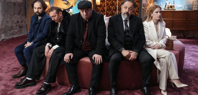 Турецкий сериал Восьмая семья 5 серия