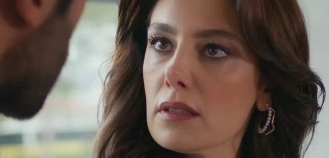 Турецкий сериал Нам не следовало встречаться 28 серия