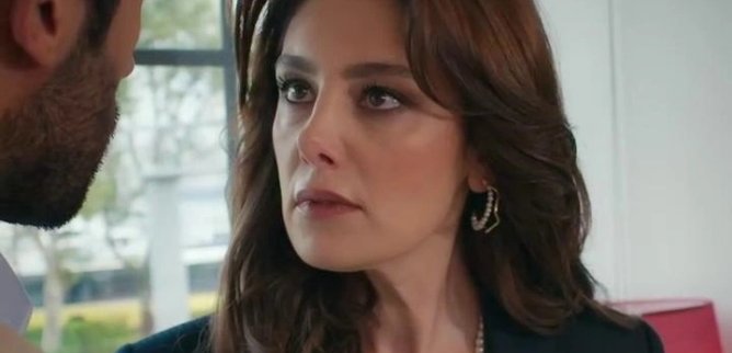 Турецкий сериал Нам не следовало встречаться 29 серия