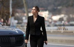 Турецкий сериал Семья - это испытание 11 серия