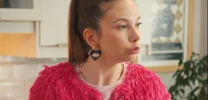 Турецкий сериал Что ты хочешь от меня? 25 серия