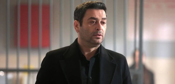 Турецкий сериал Далекий город 55 серия