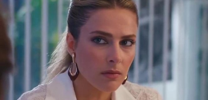 Турецкий сериал Нам не следовало встречаться 37 серия