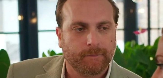 Турецкий сериал Нам не следовало встречаться 42 серия