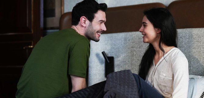 Турецкий сериал Ты тот, кого я люблю 9 серия