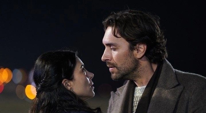 кадр из сериала "Это море переполнится"