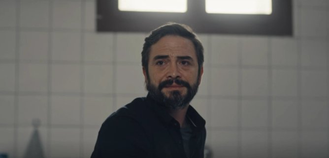 Турецкий сериал Гассал 22 серия