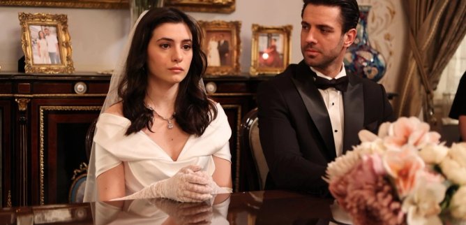 Турецкий сериал Семья - это испытание 13 серия