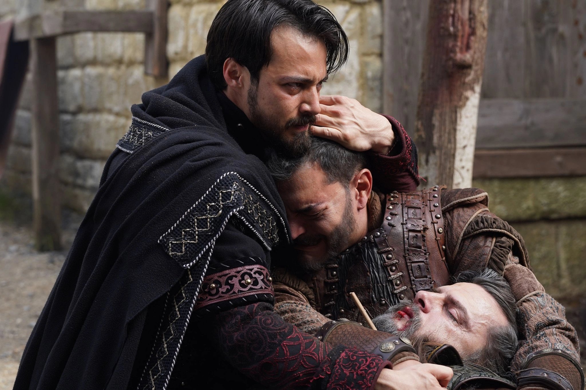 кадр из сериала "Основание Орхан"