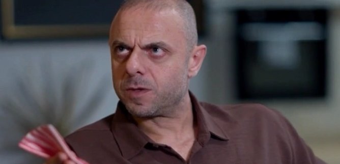 Турецкий сериал Меня видно? 57 серия
