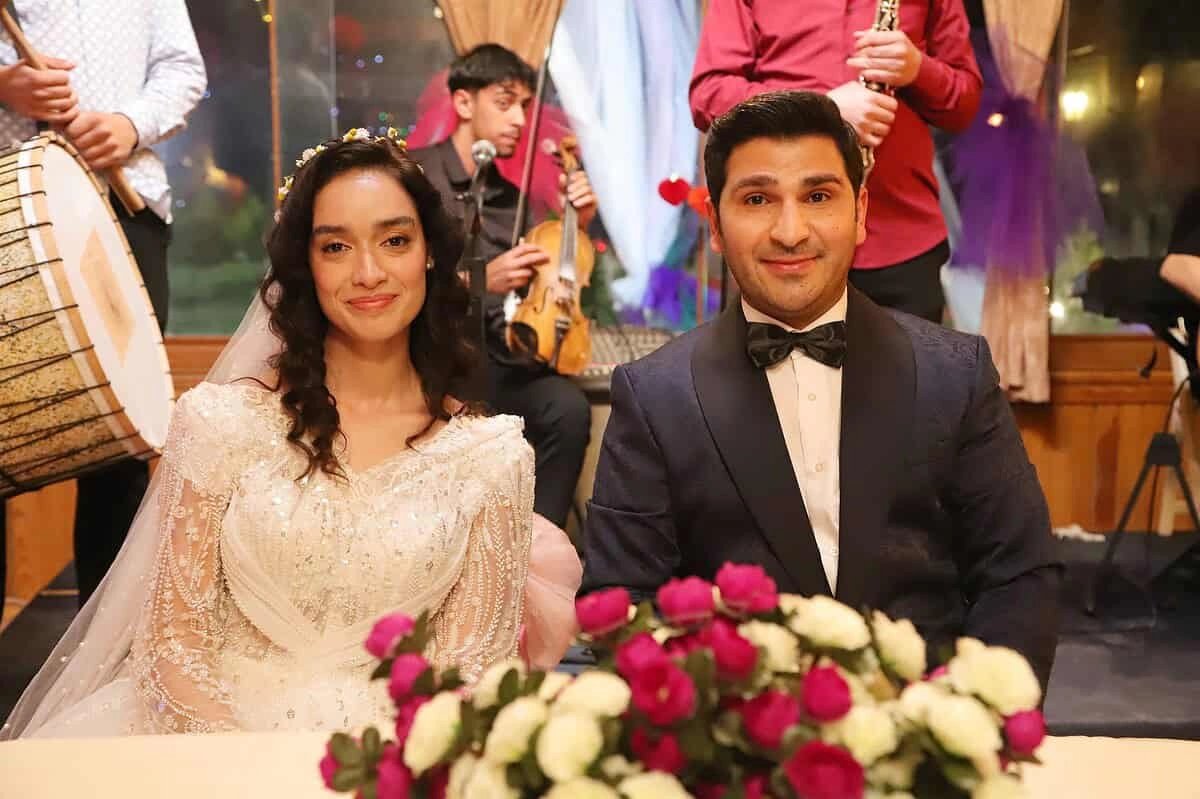 кадр из сериала «Дети рая»